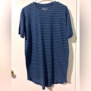 LulaRoe Woman’s Classic T-shirt, Short Sleeve,Blue Color w/Stripes, Size Medium